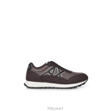 26FW 알마니 스니커즈 XM001960 AF19388M6572 FALCON LICORICE