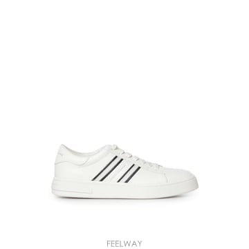 26FW 알마니 스니커즈 XM002198 AF21421M0017 WHITE