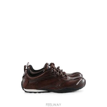 Balenciaga 26FW �߷��þư� ���� 865704 WSTVL201026FW �߷��þư� ���� 865704 WSTVL2010