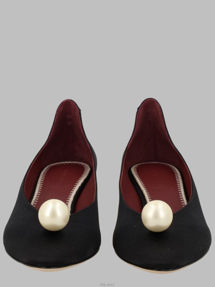 | Other Brand | 26 F/W ���״� ��Ʈ�� HEELS 507926_BLACK B004231688026 F/W ���״� ��Ʈ�� HEELS 507926_BLACK B0042316880