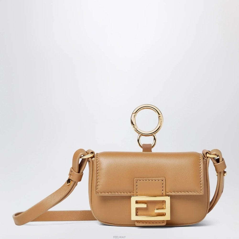 FENDI 25 F/W ��� ���� �ٰ�Ʈ �� īǪġ�� 7AS414AYIX-F19 B005233462025 F/W ��� ���� �ٰ�Ʈ �� īǪġ�� 7AS414AYIX-F19 B00