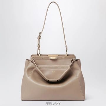 26 F/W 펜디 마이 PEEKABOO 미디엄 핸드백 인 도브 그레이 B0052335255
