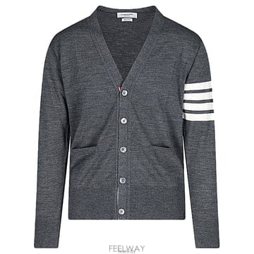 Thom Browne ����� 4�� ������ V�� ���������� 4�� ������ V�� �����