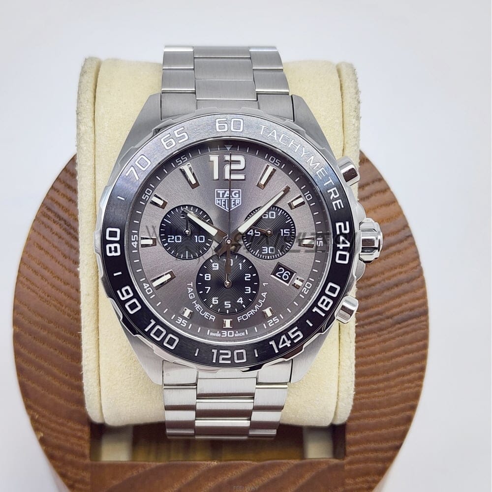 Tag Heuer [��ġ������] �±�ȣ�̾� ���ķ�1 ���� ũ�γ�׷��� CAZ1011 43mm �����ð�[��ġ������] �±�ȣ�̾� ���ķ�1 ���� ũ�γ�׷��� CAZ1