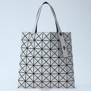 Issey Miyake 26 FW �ٿ��ٿ� �̼��̹̾��� Prism ��Ʈ ������ ��Ʈ�� BB68 AG507 11 F26 FW �ٿ��ٿ� �̼��̹̾��� Prism ��Ʈ ������ ��Ʈ�� B