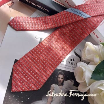 SALVATORE FERRAGAMO 페라가모 실크 다홍 나비 모티브 넥타이 8.1cm A등급 k3702
