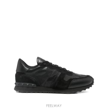 Valentino 26FW �߷�Ƽ�� �߷�Ƽ�� ����ٴ� Rockrunner ����Ŀ�� YS0723NSD0NO TP57664811126FW �߷�Ƽ�� �߷�Ƽ�� ����ٴ� Rockrunner ����Ŀ�� YS