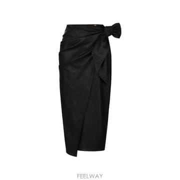 Elisabetta Franchi 26 FW Elisabetta Franchi ���� ��Ʈ ��ĿƮ GO21866E2 TP45895700226 FW Elisabetta Franchi ���� ��Ʈ ��ĿƮ GO21866E2 TP