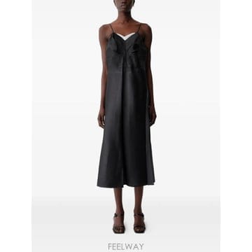 Calvin Klein 26 FW Ķ��Ŭ���� ��ƾ ���İ�Ƽ ��Ʈ�� �巹�� LV0VY0W806UB1 TP45544210726 FW Ķ��Ŭ���� ��ƾ ���İ�Ƽ ��Ʈ�� �巹�� LV0VY0W80