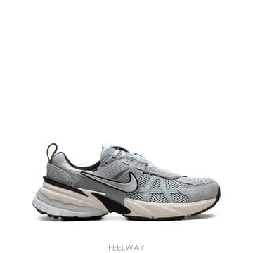 Nike 26 FW ����Ű V2K ��  ����Ʈ ������ ���� ũ��  ����Ŀ�� FN6703 TP45605381926 FW ����Ű V2K ��  ����Ʈ ������ ���� ũ��  ����Ŀ��