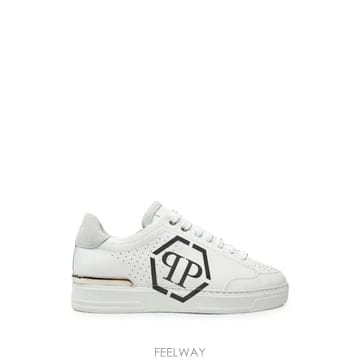Philipp Plein 26 FW �ʸ��÷��� ����� �ΰ� ����Ʈ ����Ŀ�� FADSMSC3981PLE005N TP45605338326 FW �ʸ��÷��� ����� �ΰ� ����Ʈ ����Ŀ�� FADSMSC39
