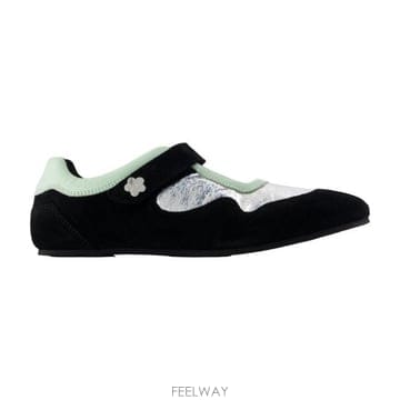 Cecilie Bahnsen 26FW ���Ǹ��� �ݼ� ����Ŀ�� 3 26FTW30005 BLACK26FW ���Ǹ��� �ݼ� ����Ŀ�� 3 26FTW30005 BLACK