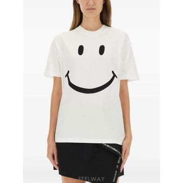 Moschino 26 FW ��Ű�� ������ ����Ʈ Ƽ���� 07125441 TP45675333226 FW ��Ű�� ������ ����Ʈ Ƽ���� 07125441 TP4567533