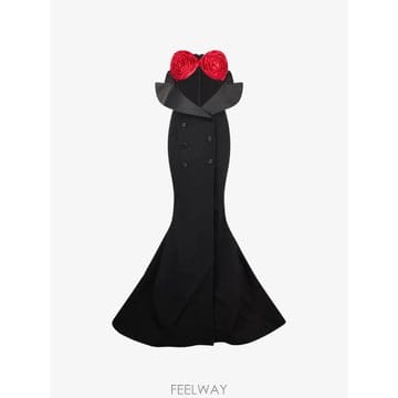 Moschino 26 FW ��Ű�� ����Ʈ ������ �ƽ� �巹�� A04635517 TP45924528226 FW ��Ű�� ����Ʈ ������ �ƽ� �巹�� A04635517 TP4
