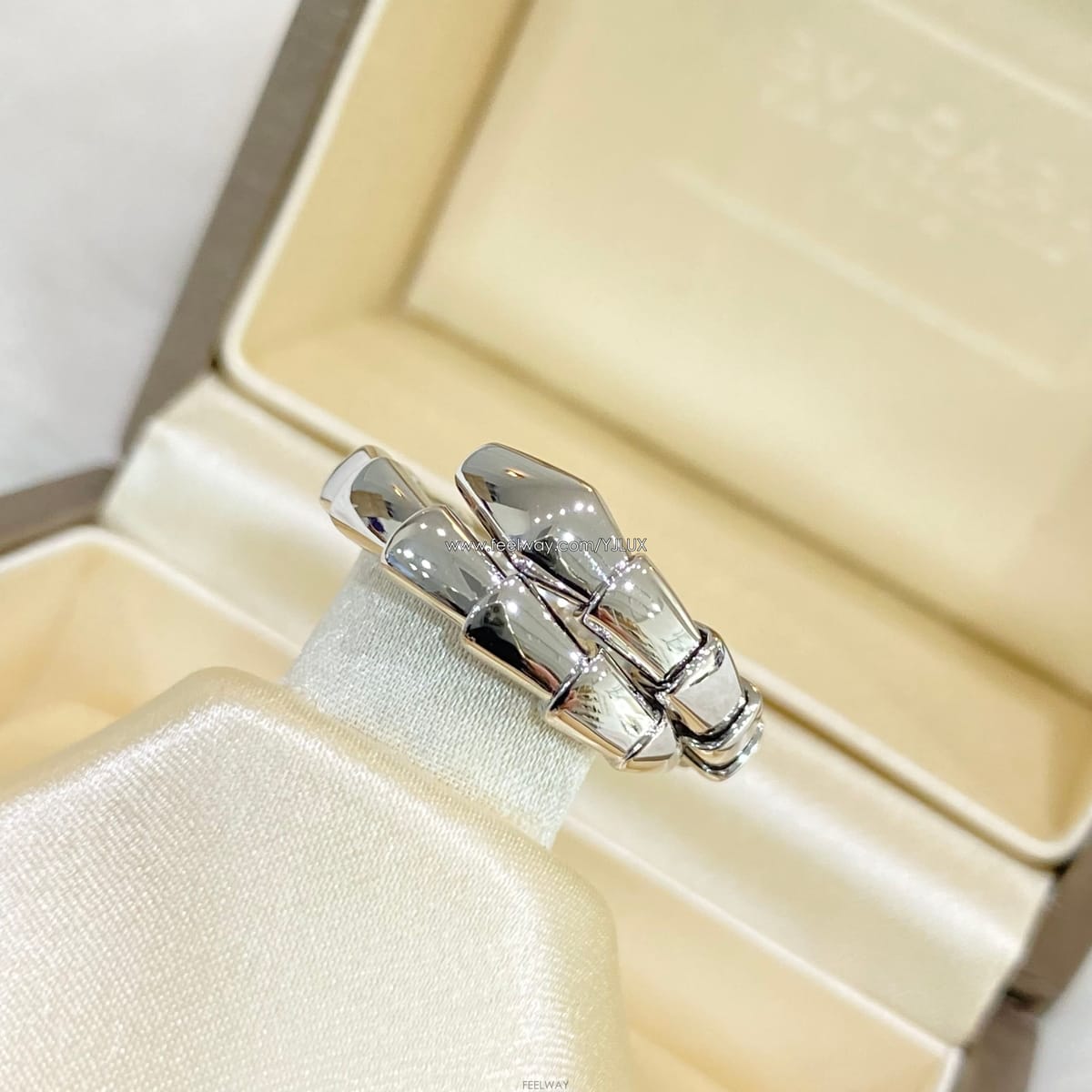 BVLGARI �Ұ��� XS ������Ƽ �����۸� ȭ��Ʈ��� ���� Y37641�Ұ��� XS ������Ƽ �����۸� ȭ��Ʈ��� ���� Y37641