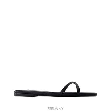 Toteme 26 FW ���� ũ�ν����� ���� ���� 253WAS0242LE0143001 TP45438118026 FW ���� ũ�ν����� ���� ���� 253WAS0242LE0143001 TP