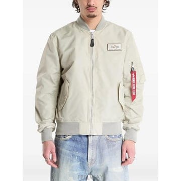 ALPHA INDUSTRIES 26 FW �����δ���Ʈ�� MA 1 TTC �ΰ� ��ġ ��Ŷ 126101 TP45877965526 FW �����δ���Ʈ�� MA 1 TTC �ΰ� ��ġ ��Ŷ 126101 TP