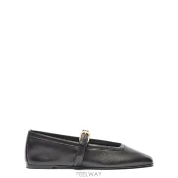 26 FW 스튜어트와이츠먼 수 버클 디테일 발레리나 플랫 SO349UNLBLK TP457670239