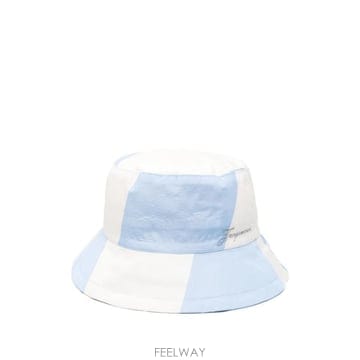 Jacquemus 26 FW ��ũ���� �� �� �߷�� ��Ʈ������ ��Ŷ �� ACU00812AW00753 TP45488882526 FW ��ũ���� �� �� �߷�� ��Ʈ������ ��Ŷ �� ACU0081