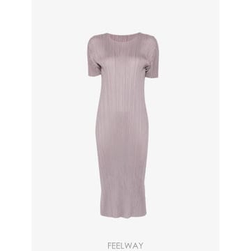 Issey Miyake 26 FW �ø��� �ø��� �̼��� �̾��� �ݼҸ� �ø��� �̵� �巹�� PP68JH126 TP45813640826 FW �ø��� �ø��� �̼��� �̾��� �ݼҸ� �ø��� �̵� 