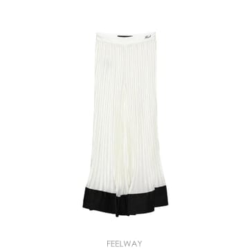 Karl Lagerfeld 26 FW Į�����Ʈ �ø��� ���̵� ���� B1W10011461 TP45471102326 FW Į�����Ʈ �ø��� ���̵� ���� B1W10011461 TP4547