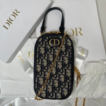 DIOR ��� 30 ������ ���� ��� �޴��� Ȧ����� 30 ������ ���� ��� �޴��� Ȧ��