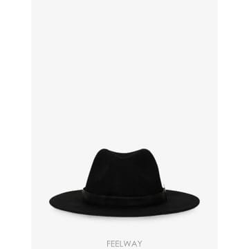 Karl Lagerfeld 26 FW Į�����Ʈ K ����׷��� �䵵�� B4W33004999 TP45663890226 FW Į�����Ʈ K ����׷��� �䵵�� B4W33004999 TP456