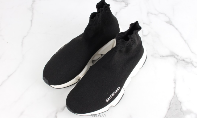 Balenciaga [���Ÿ�����]�ڴ��Ϲ�ۡ� �߷��þư� ���ǵ巯�� ������ 40[���Ÿ�����]���Ϲ�� �߷��þư� ���ǵ巯�� ������ 40