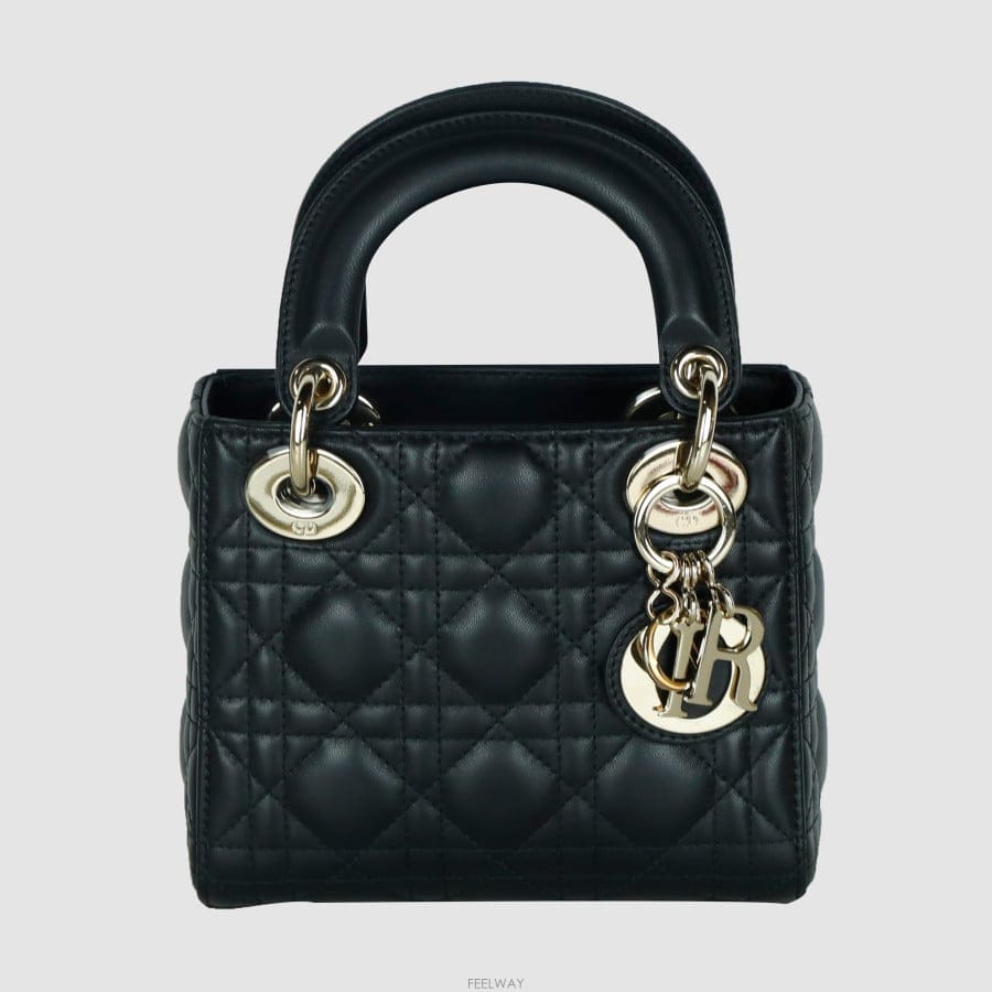 DIOR [�Ƹ�����]�̴� ��� ��� ���̵� ��Ʈ�� ũ�ν���[�Ƹ�����]�̴� ��� ��� ���̵� ��Ʈ�� ũ�ν���