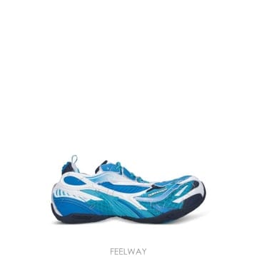 Balenciaga 26 FW �߷��þư� �ָ��� �г� ����Ŀ�� 841506WOYX0 TP45841849526 FW �߷��þư� �ָ��� �г� ����Ŀ�� 841506WOYX0 TP45