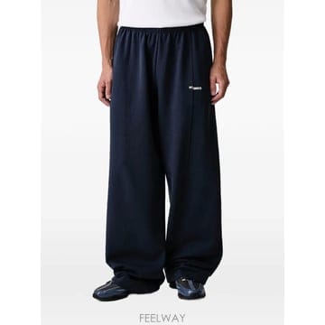 Vetements 26 FW ��Ʈ�� �ΰ� �ڼ� Ʈ������ MH27SP183N TP45868350226 FW ��Ʈ�� �ΰ� �ڼ� Ʈ������ MH27SP183N TP458683502