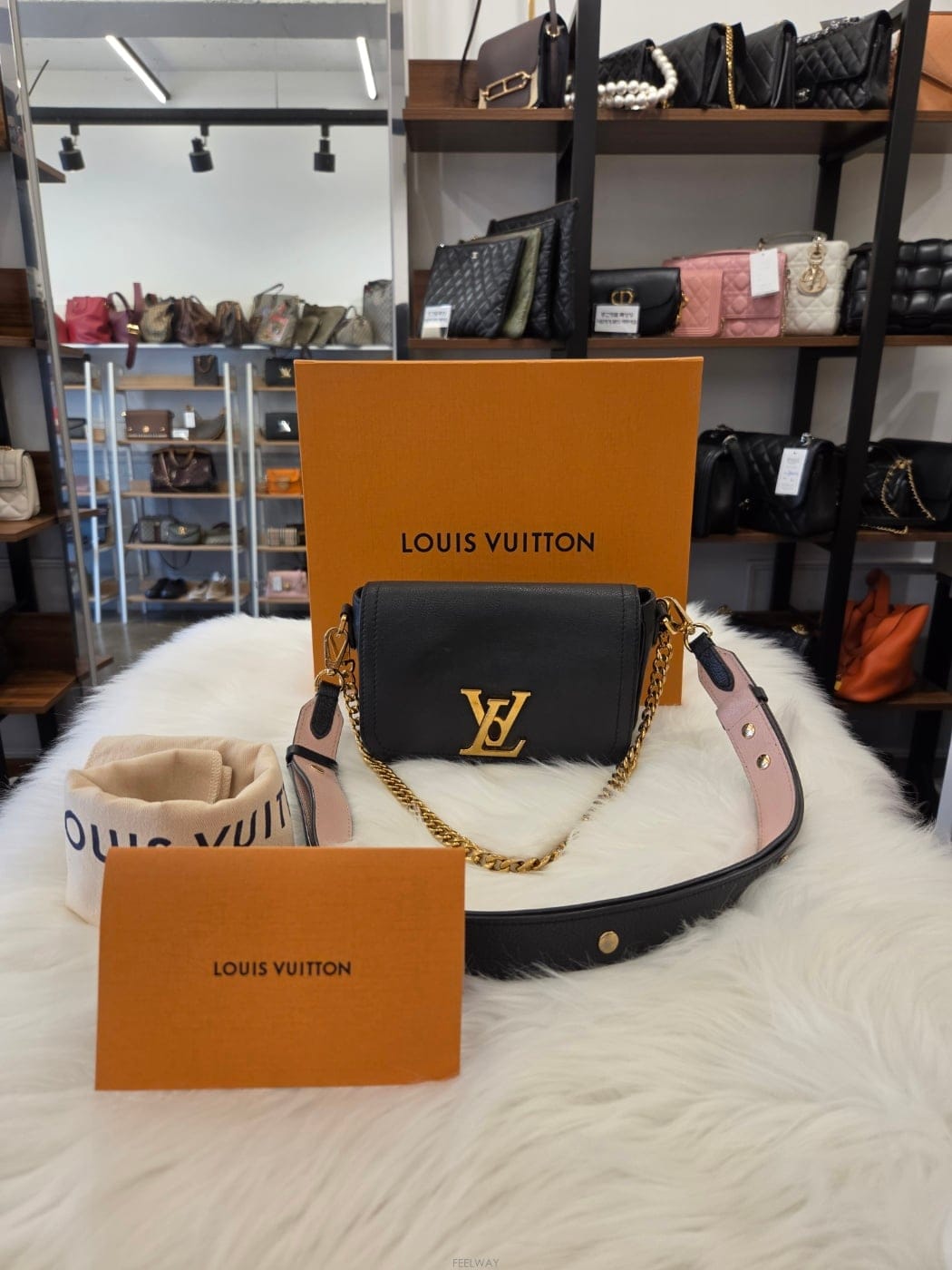 Louis Vuitton [�ٿ� ������] ���̺��� ���� �ٴ�(M58557) ����A[�ٿ� ������] ���̺��� ���� �ٴ�(M58557) ����A