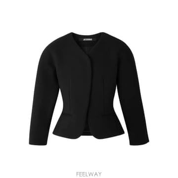 Jacquemus 26 FW ��ũ���� ���߷� ���� ��Ŷ JAW00103AW00633 TP45763562826 FW ��ũ���� ���߷� ���� ��Ŷ JAW00103AW00633 TP4576
