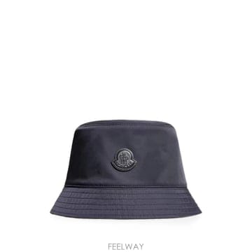 Moncler 26 FW ��Ŭ���� ���� �ΰ� ������ ��Ŷ �� 3B0001554A1K TP45658387726 FW ��Ŭ���� ���� �ΰ� ������ ��Ŷ �� 3B0001554A1K T