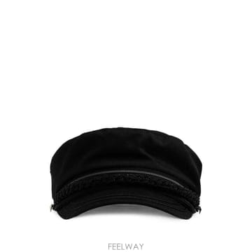 FENDI 26 FW ��� ���� ��ư ���� FXQ185B1W4 TP45762401926 FW ��� ���� ��ư ���� FXQ185B1W4 TP457624019