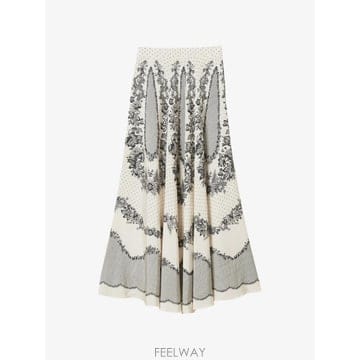 | Other Brand | 26 FW TWINSET �÷η� �� ��ī ��Ʈ ���� ��ī�� ��ƾ �� ��ĿƮ 262TP267E TP45639226 FW TWINSET �÷η� �� ��ī ��Ʈ ���� ��ī�� ��ƾ �� 