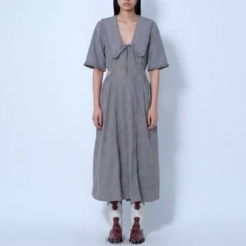 GANNI 26 FW ���� ���� Į�� üũ �ƾƿ� �̵� �巹�� A1030584 97926 FW ���� ���� Į�� üũ �ƾƿ� �̵� �巹�� A1030584 