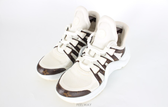 Louis Vuitton [���Ÿ�����]�ڴ��Ϲ�ۡڷ��̺��� ��ġ����Ʈ ����Ŀ�� 37(240)[���Ÿ�����]���Ϲ�۷��̺��� ��ġ����Ʈ ����Ŀ�� 37(24