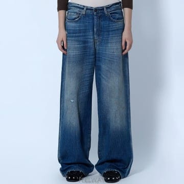 Acne 26 FW ������ 1981 ��Ʈ����Ʈ ���� �� C00114 86326 FW ������ 1981 ��Ʈ����Ʈ ���� �� C00114 863