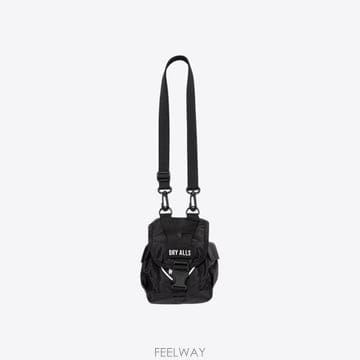 휴먼메이드 밀리터리 멀티 파우치 크로스백 가방 블랙 HM32GD009