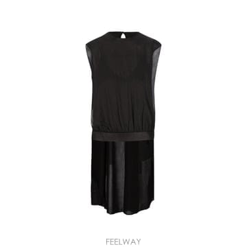 인더샵 FENDI 펜디 블랙 슬리브리스 탑