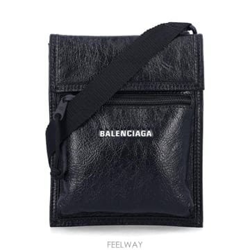 Balenciaga �δ��� BALENCIAGA �߷��þư� ���� ũ�ν����δ��� BALENCIAGA �߷��þư� ���� ũ�ν���
