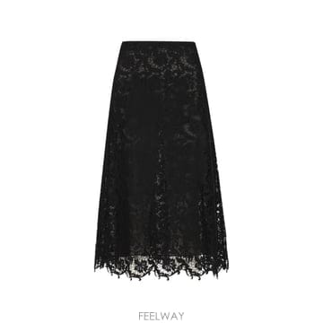 당일배송 펜디 블랙 마크라메 레이스 스커트