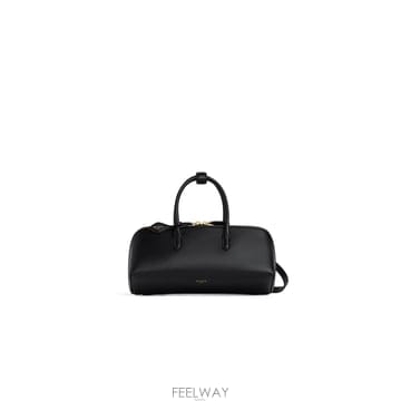 Alaia 26FW �˶��̾� �ڽ� ī����Ų ��Ÿ ���� �� ����26FW �˶��̾� �ڽ� ī����Ų ��Ÿ ���� �� ����