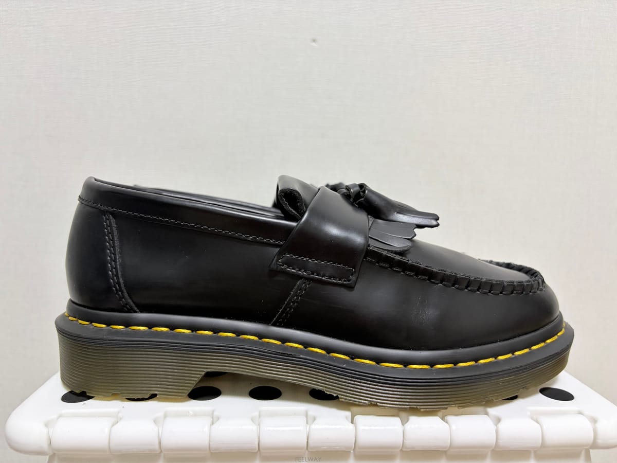 Dr. Martens ���͸�ƾ �Ƶ帮�� ���� ���� 240���͸�ƾ �Ƶ帮�� ���� ���� 240