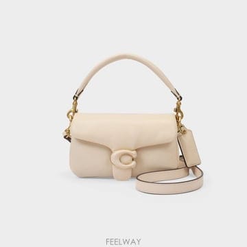 21 F/W 코치 타비 필로우 18 호보 백 COACH 아이보리 레더 B0731575959