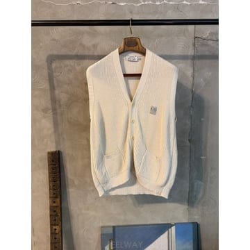 조르지오 아르마니 니트 베스트 105