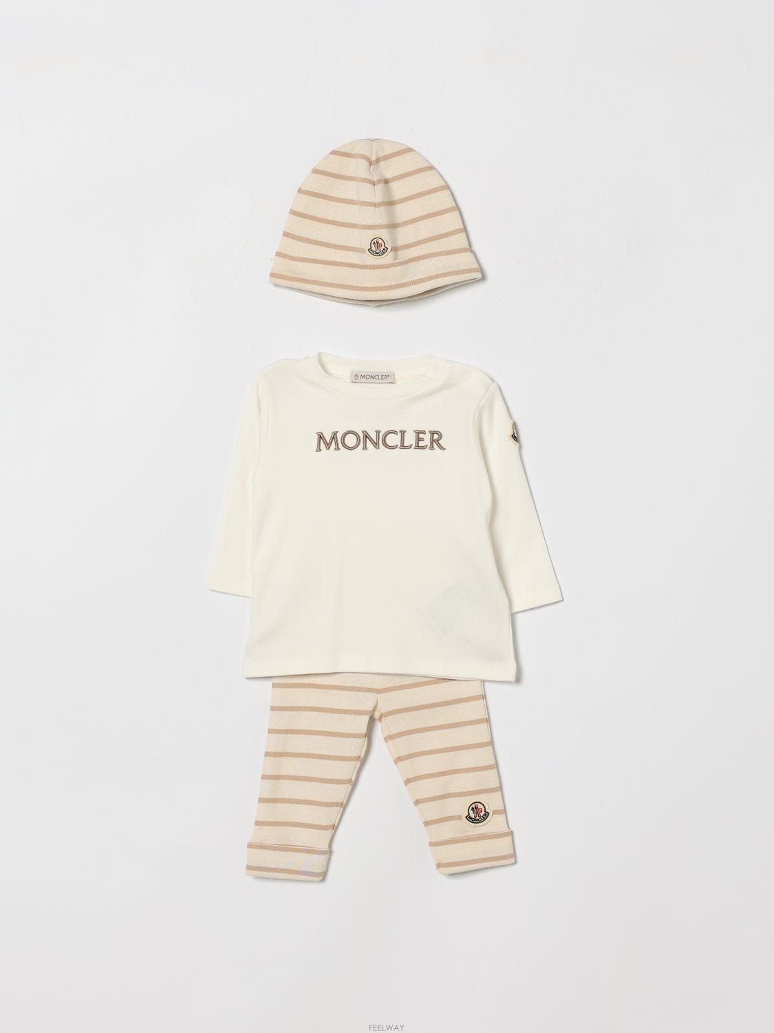 Moncler [A6] ��Ŭ���� 18P0000189BA2 Ű�� ��Ʈ 18P0000189BA2-F20[A6] ��Ŭ���� 18P0000189BA2 Ű�� ��Ʈ 18P0000189BA2-F2