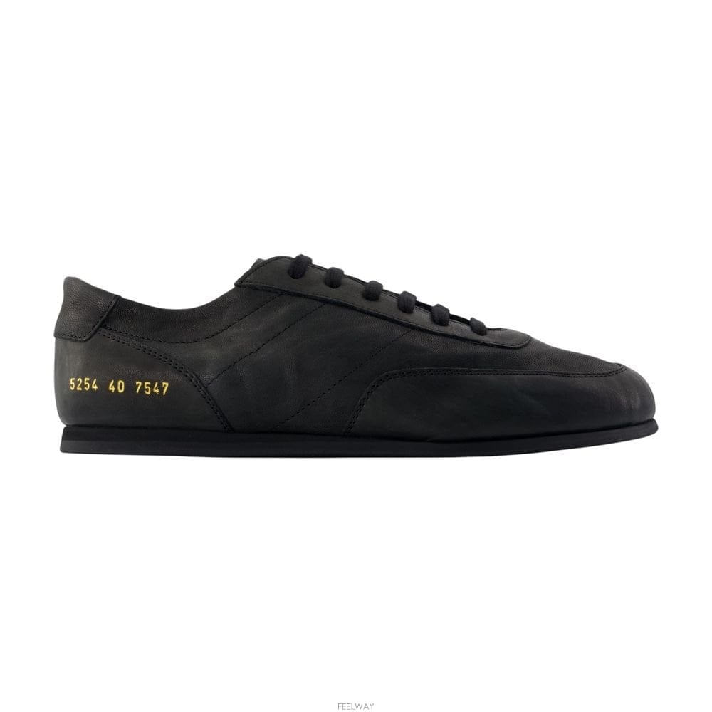 Common Projects 26 F/W Ŀ��������Ʈ �̴ϸ� ����Ŀ�� COMMON PROJECTS B073232862726 F/W Ŀ��������Ʈ �̴ϸ� ����Ŀ�� COMMON PROJECTS B0