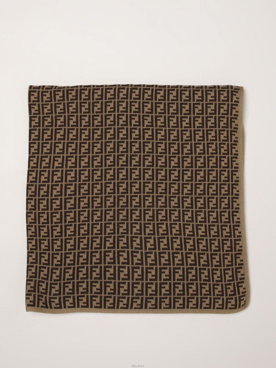 FENDI [A6] ��� BUJ166A3TE Ű�� ħ�� BUJ166A3TE-F0LMJ[A6] ��� BUJ166A3TE Ű�� ħ�� BUJ166A3TE-F0LMJ